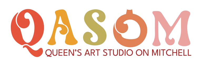 The logo for Queen's Art Studio on Mitchell, a pottery painting studio in New Port Richey, Florida.